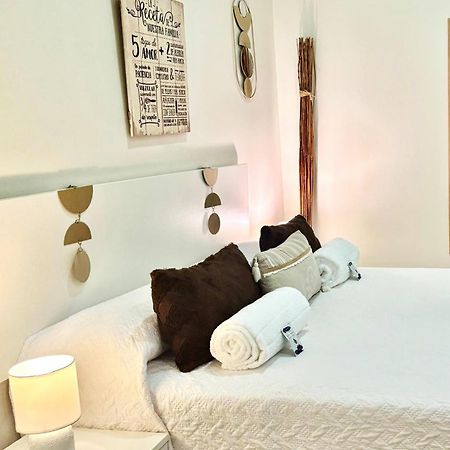 Holibai, Rulina , Single Private Ensuite, Baiona Bagian luar foto